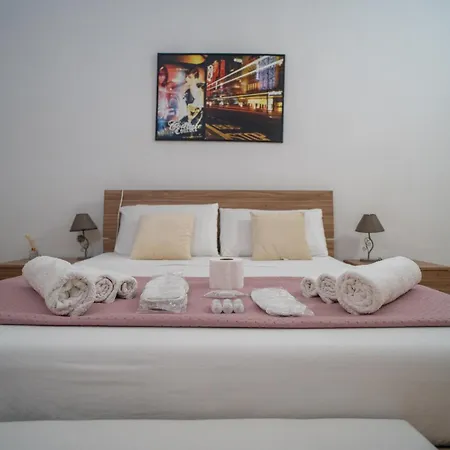 Whitehouse B&B *